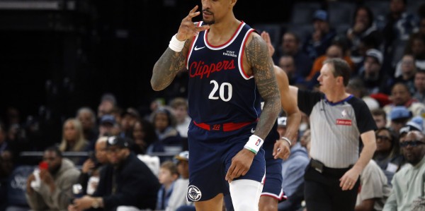 官方网站-科林斯续约多少钱？快船该吸取鲍威尔的教训 续不起就逢高抛售