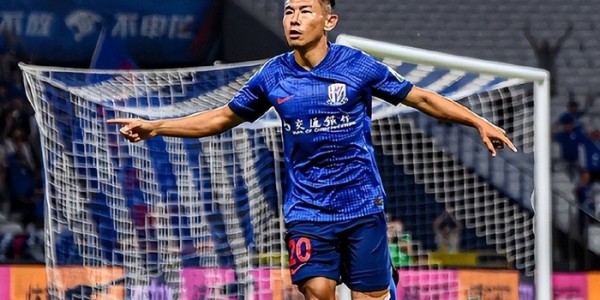 38岁18场贡献8球1助攻！中超效率之王非他莫属，国足最不该不用他